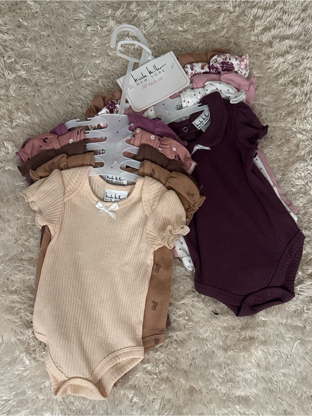 Ribbed Baby One-Piece Bodysuit Set in Cream and Plum